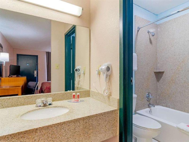 Econo Lodge Decatur Dış mekan fotoğraf