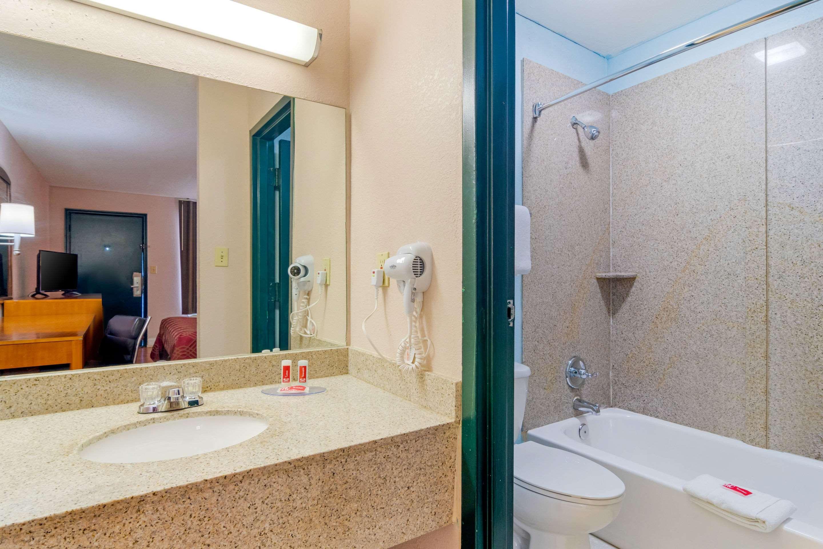 Econo Lodge Decatur Dış mekan fotoğraf