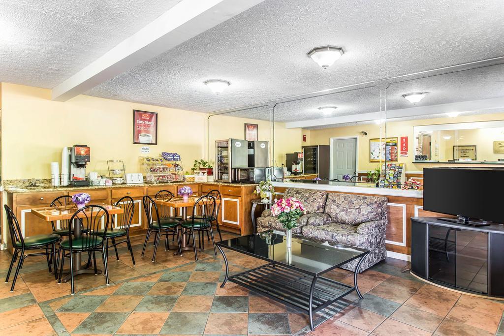 Econo Lodge Decatur Dış mekan fotoğraf